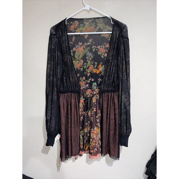 We Are HAH Make It A Double Reversible Lace & Mesh Butterfly Dragonfly Robe Med - Picture 9 of 9